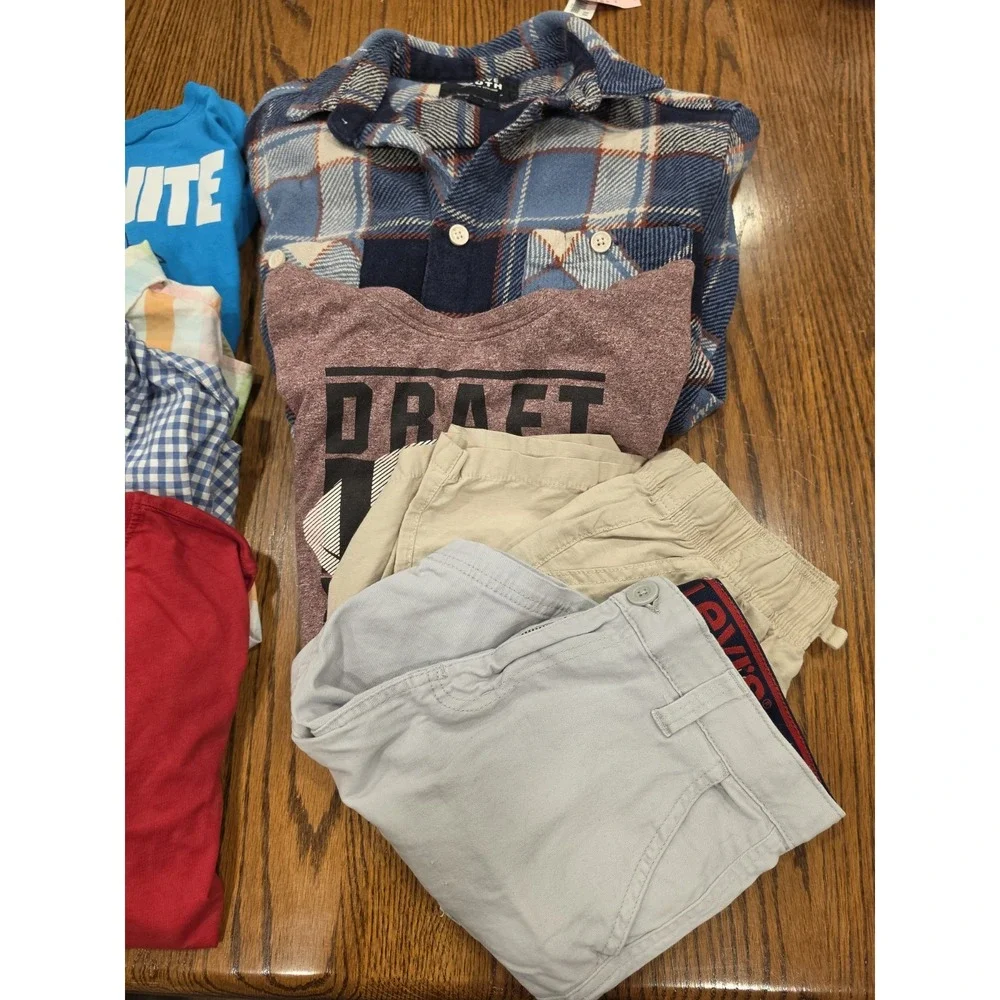 Boys Size 10-12 MD Lot of 8 Pieces Shirts Shorts Back To School Gap Lands End